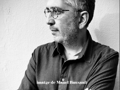 ok Manuel-Baixauli_Foto-de-Manuel-Baixauli-scaled-e1789558303457-841x1024